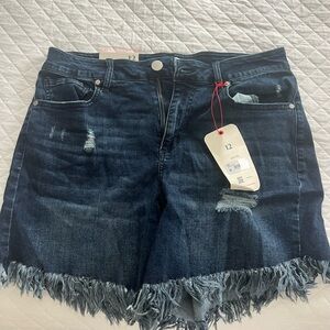 Arula Jean Shorts